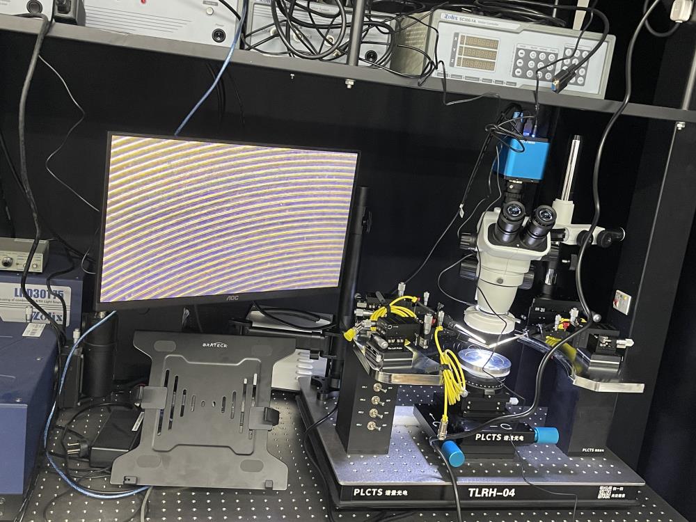 漯河工业大学 精密型基础测试探针台顺利交付